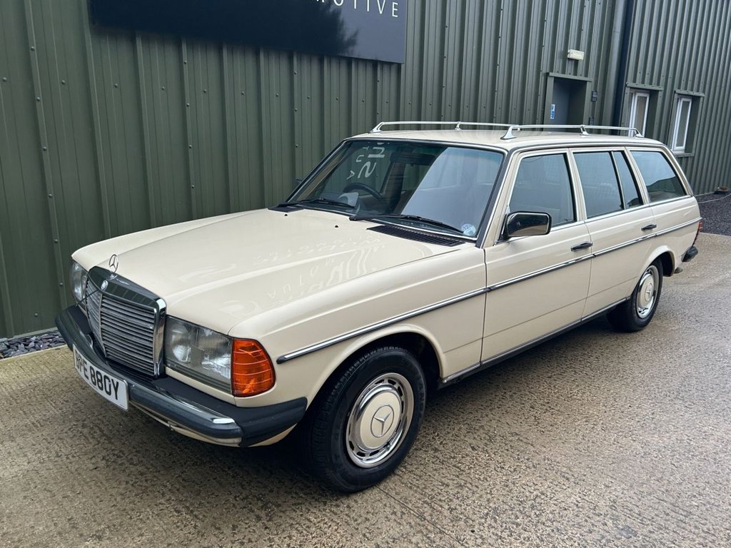 Used Mercedes-Benz 200 1983 for sale - 77026995: Photo 37