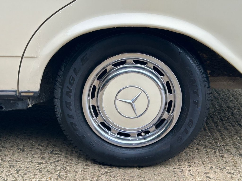 Used Mercedes-Benz 200 1983 for sale - 77026995: Photo 42