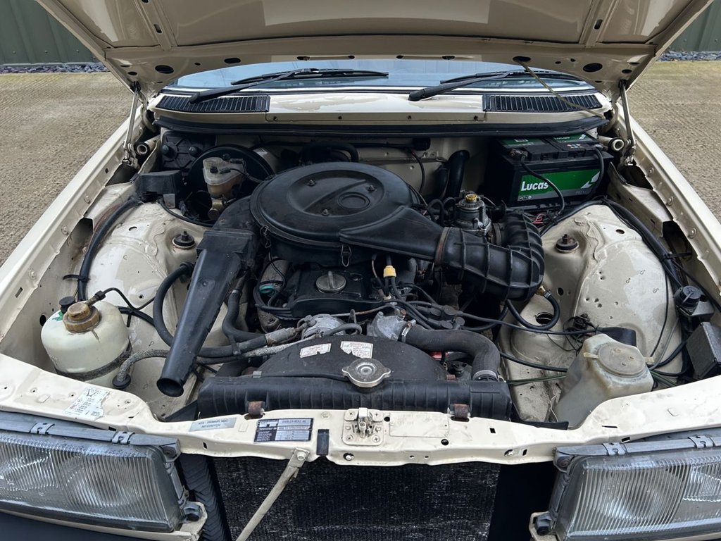 Used Mercedes-Benz 200 1983 for sale - 77026995: Photo 45