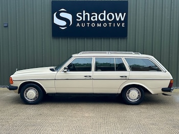 Used Mercedes-Benz 200 1983 for sale - 77026995: Photo