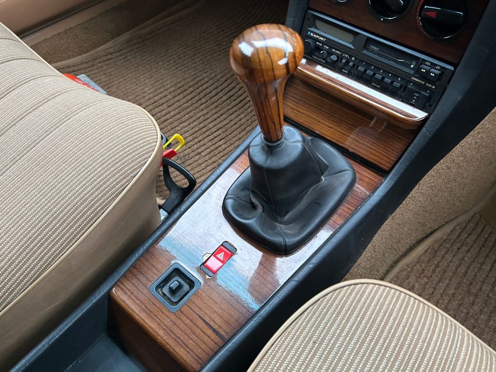 Used Mercedes-Benz 200 1983 for sale - 77026995: Photo 7