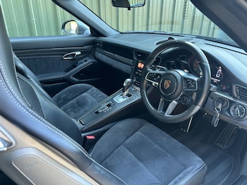 Used Porsche 911 2019 for sale - 79022210: Photo