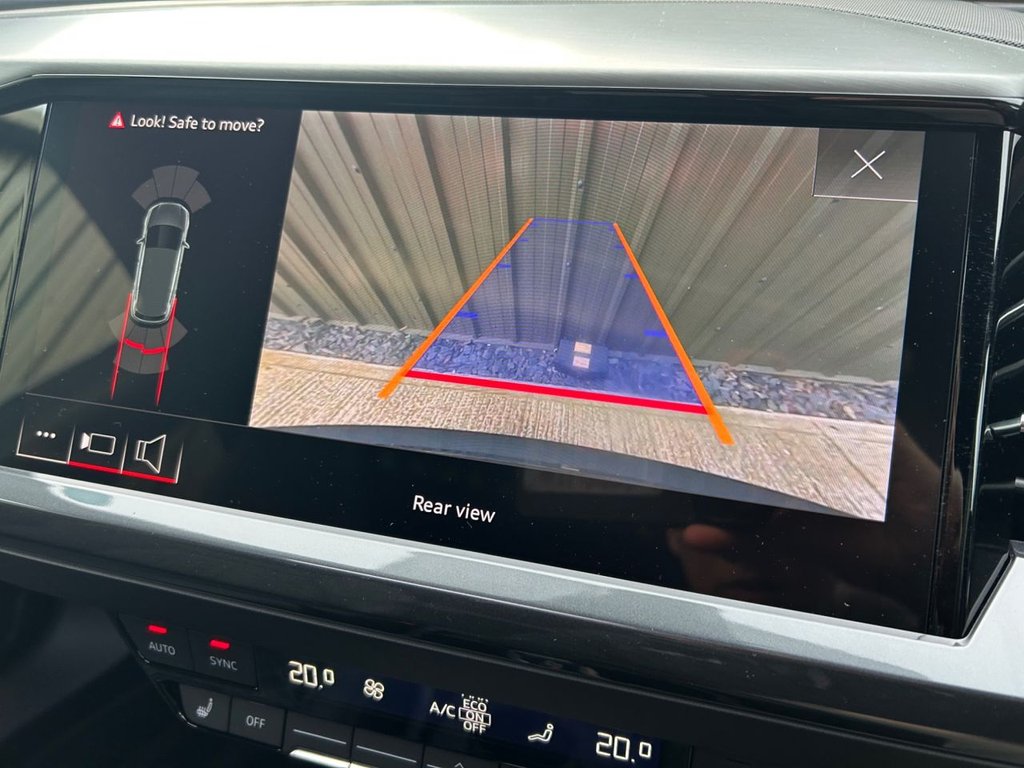 Used Audi Q4 e-tron 2023 for sale - 77594101: Photo 8