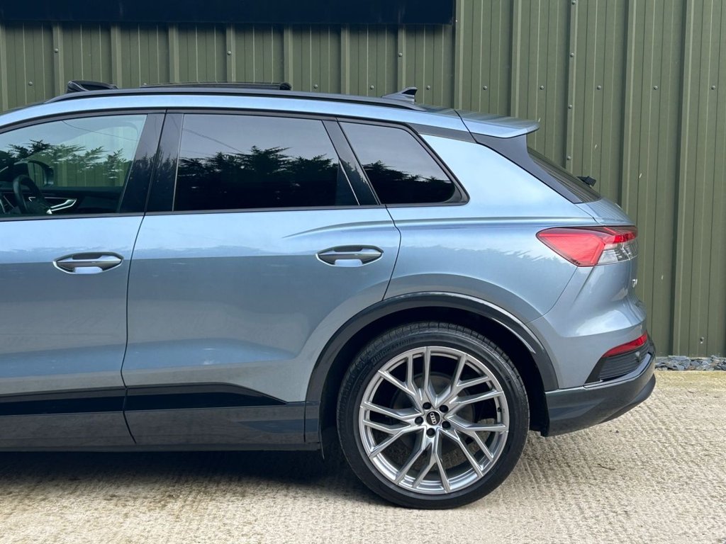 Used Audi Q4 e-tron 2023 for sale - 77594101: Photo 9