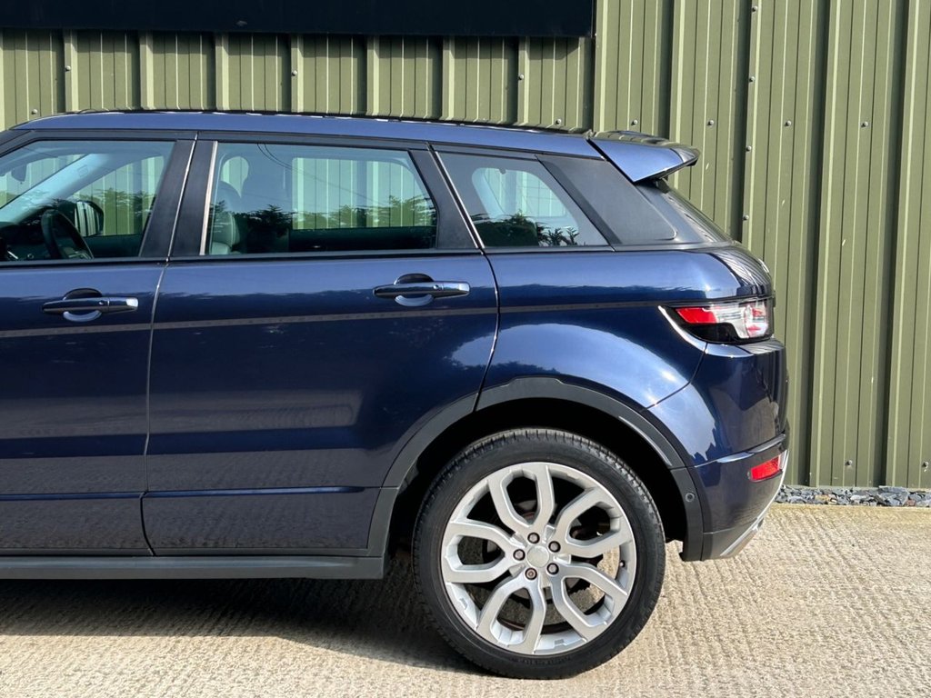 Used Land Rover Range Rover Evoque 2015 for sale - 77967356: Photo 13
