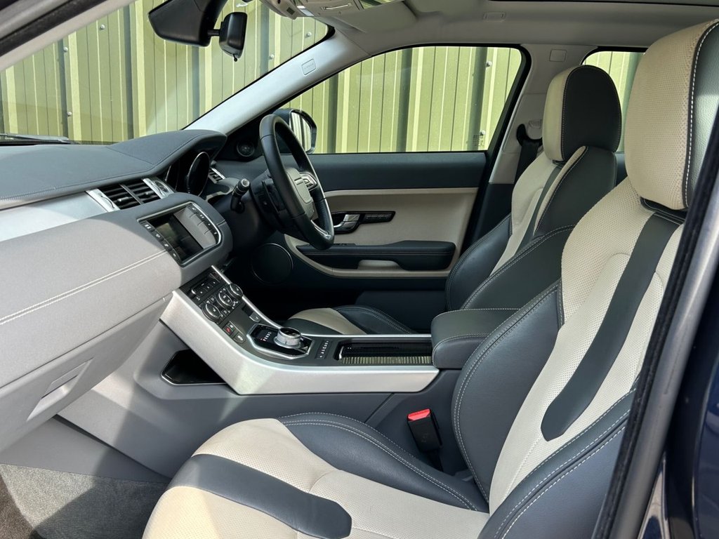 Used Land Rover Range Rover Evoque 2015 for sale - 77967356: Photo 2