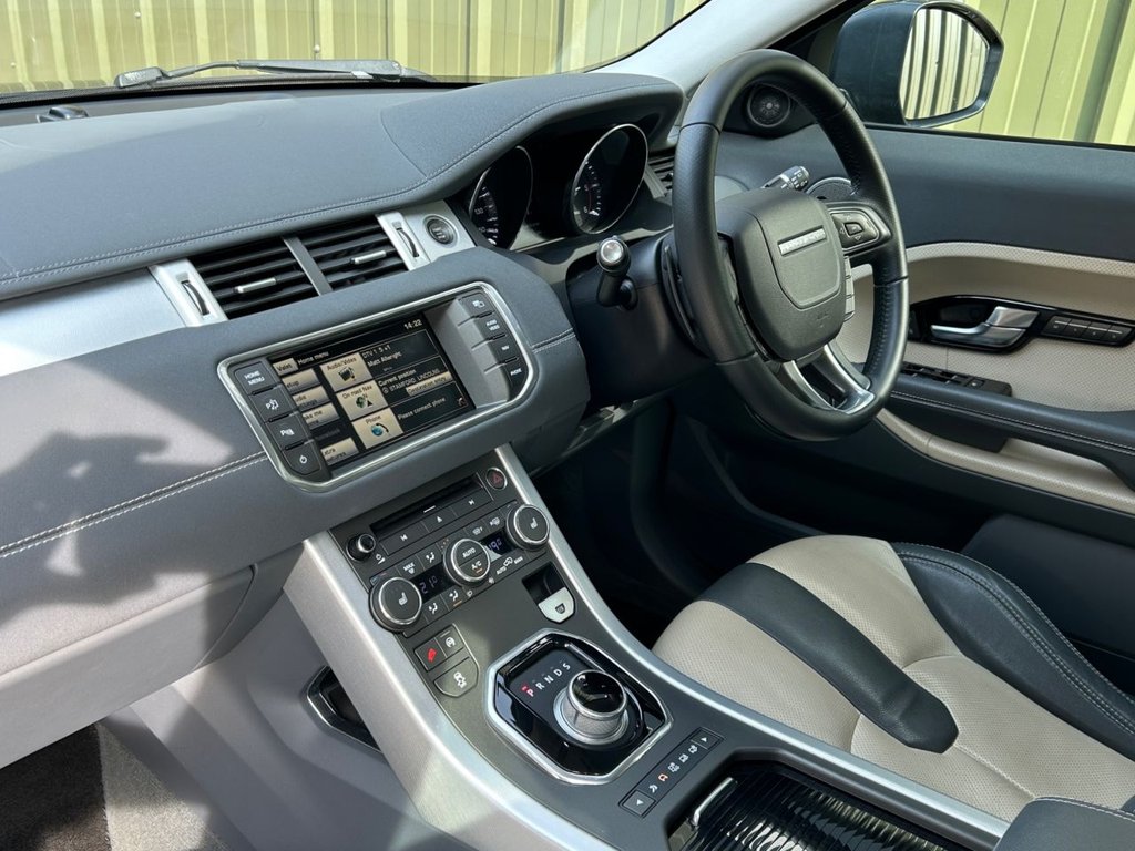 Used Land Rover Range Rover Evoque 2015 for sale - 77967356: Photo 22