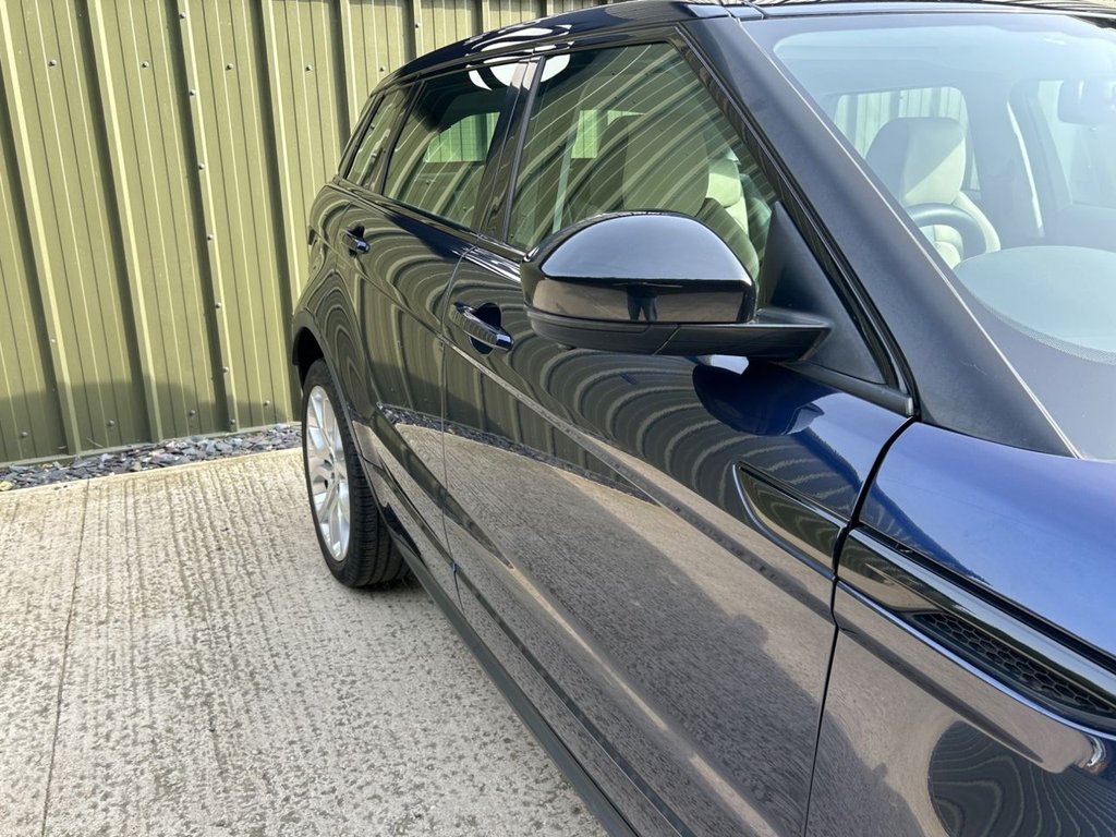 Used Land Rover Range Rover Evoque 2015 for sale - 77967356: Photo 33