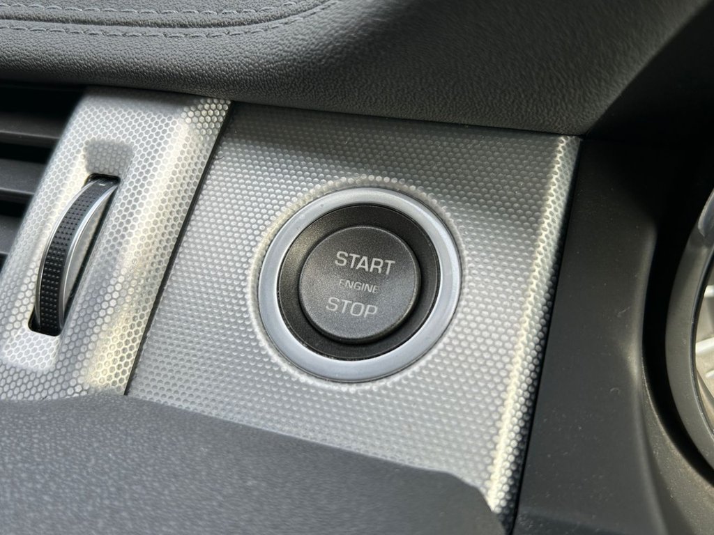 Used Land Rover Range Rover Evoque 2015 for sale - 77967356: Photo 41