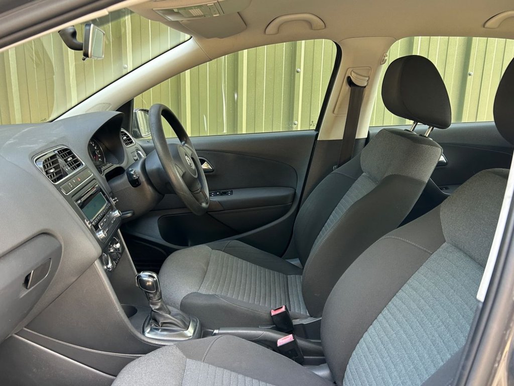 Used Volkswagen Polo 2010 for sale - 77666643: Photo 35