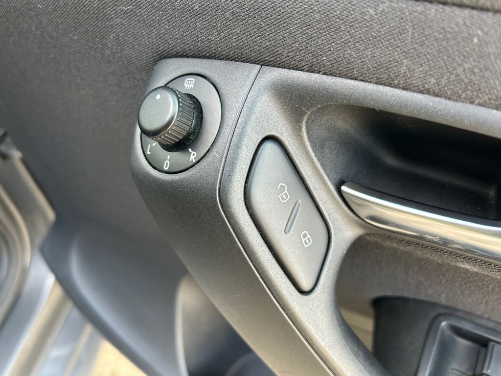 Used Volkswagen Polo 2010 for sale - 77666643: Photo 45