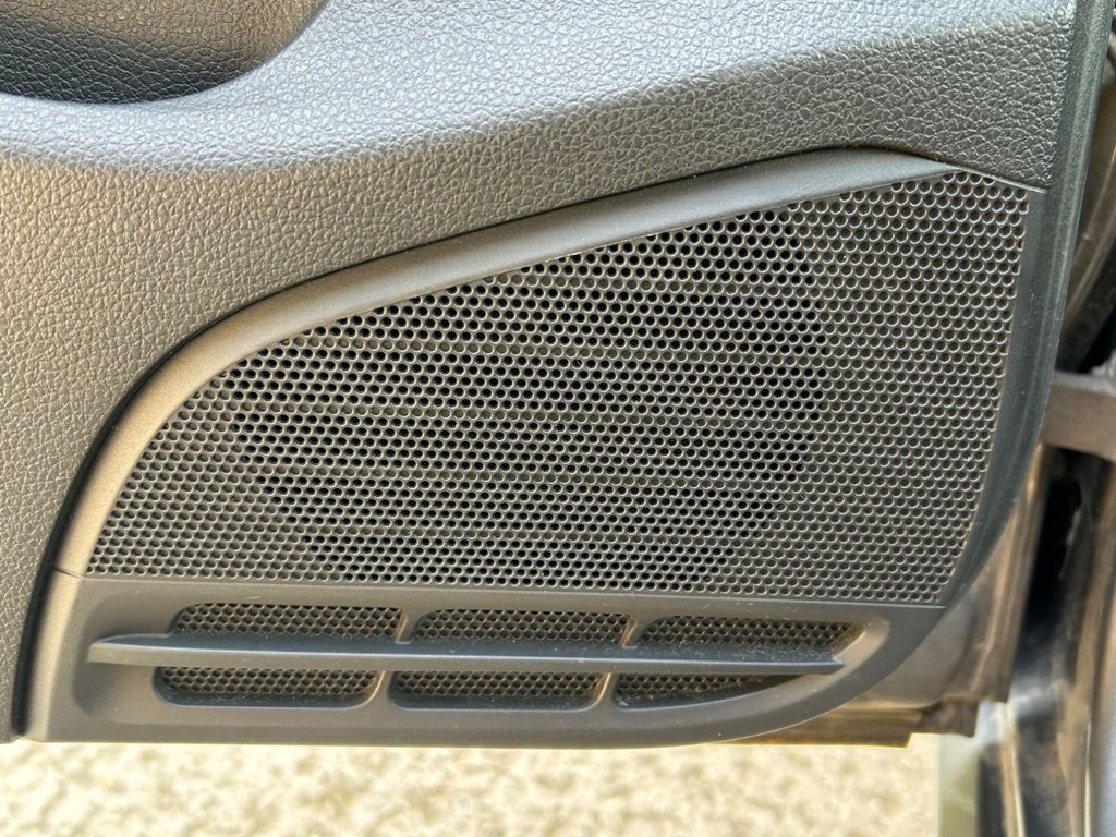 Used Volkswagen Polo 2010 for sale - 77666643: Photo 49