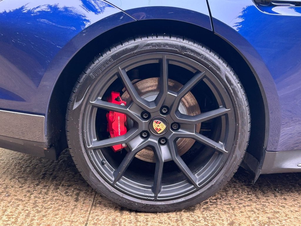 Used Porsche Taycan 2023 for sale - 77463942: Photo 12