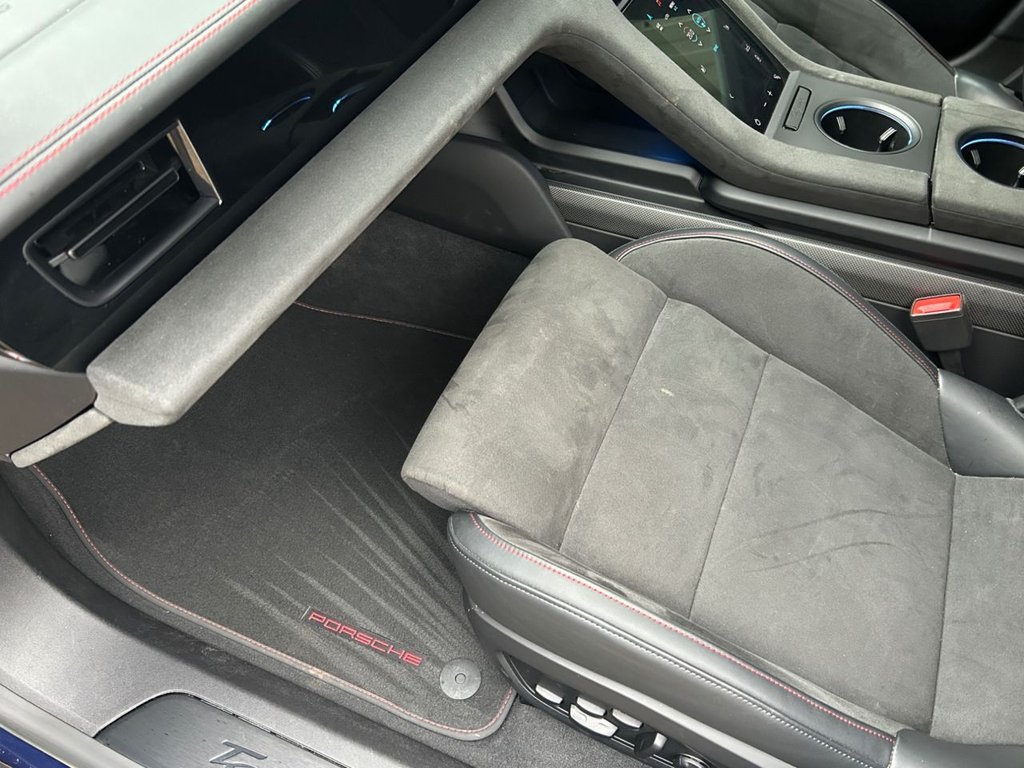 Used Porsche Taycan 2023 for sale - 77463942: Photo 29