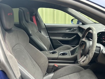 Used Porsche Taycan 2023 for sale - 77463942: Photo