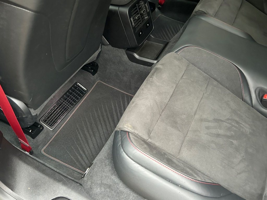 Used Porsche Taycan 2023 for sale - 77463942: Photo 32