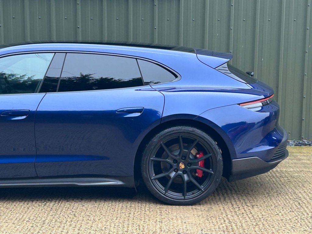 Used Porsche Taycan 2023 for sale - 77463942: Photo 34