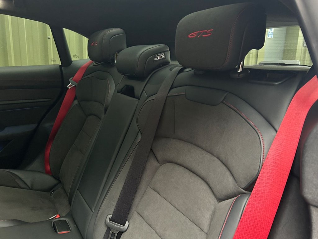 Used Porsche Taycan 2023 for sale - 77463942: Photo 36