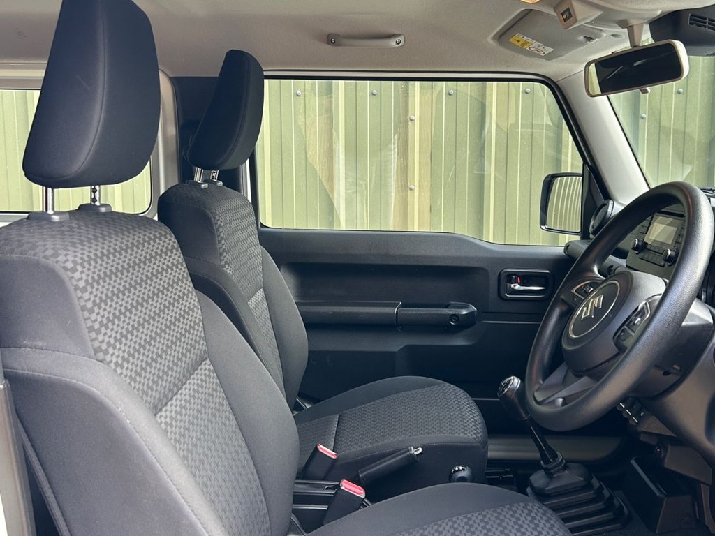 Used Suzuki Jimny 2023 for sale - 77263623: Photo 2