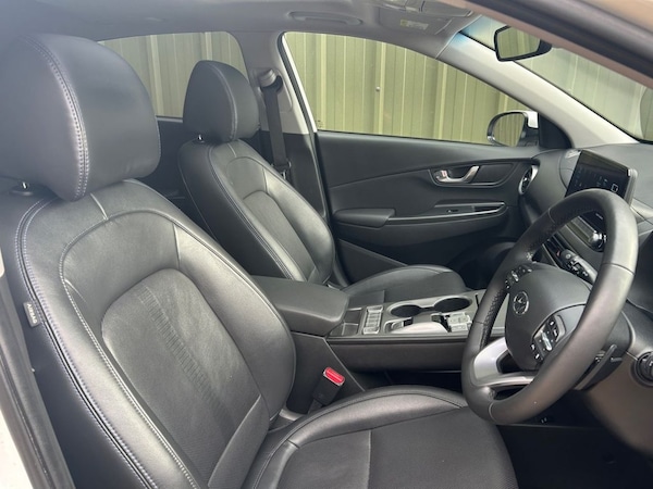 Used Hyundai KONA 2021 for sale - 76323083: Photo 13