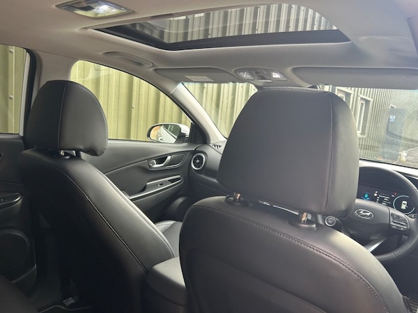 Used Hyundai KONA 2021 for sale - 76323083: Photo 16