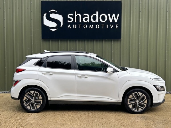 Used Hyundai KONA 2021 for sale - 76323083: Photo 2