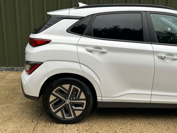 Used Hyundai KONA 2021 for sale - 76323083: Photo 30