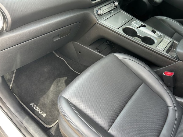 Used Hyundai KONA 2021 for sale - 76323083: Photo 49