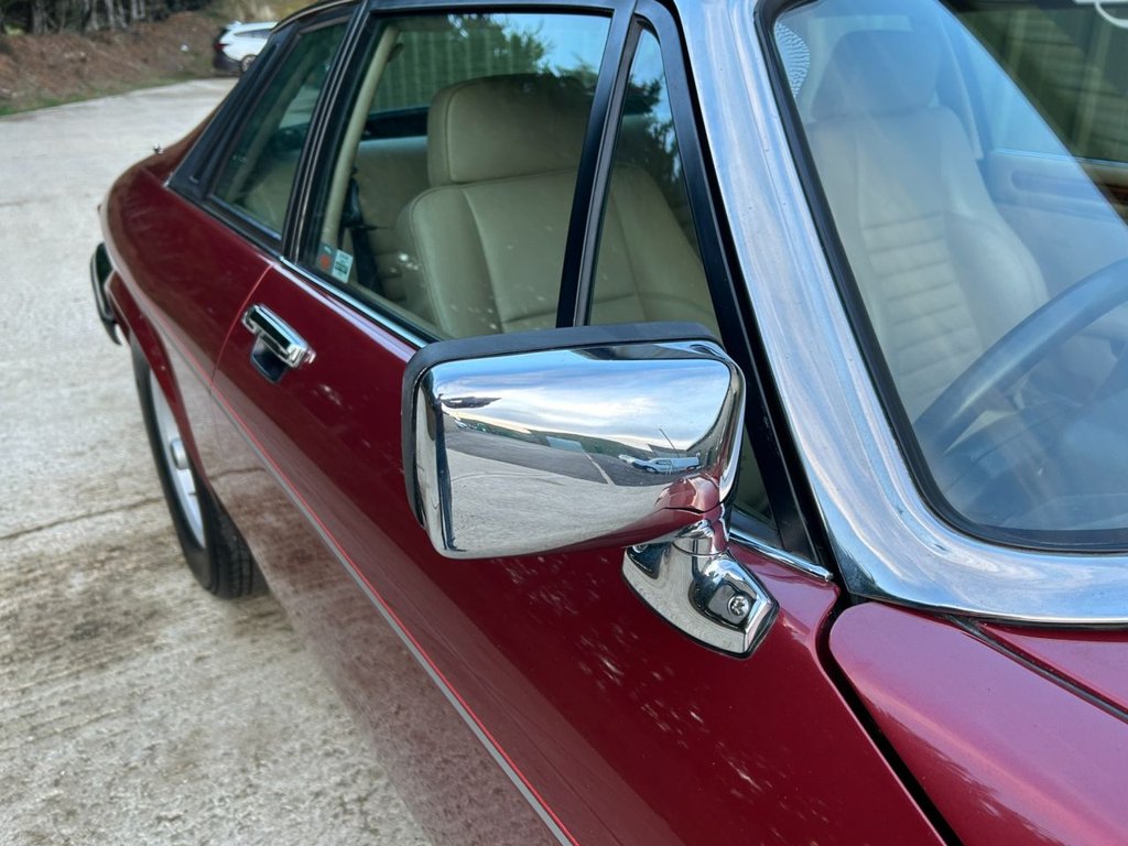 Used Jaguar XJS 1988 for sale - 76569940: Photo 16