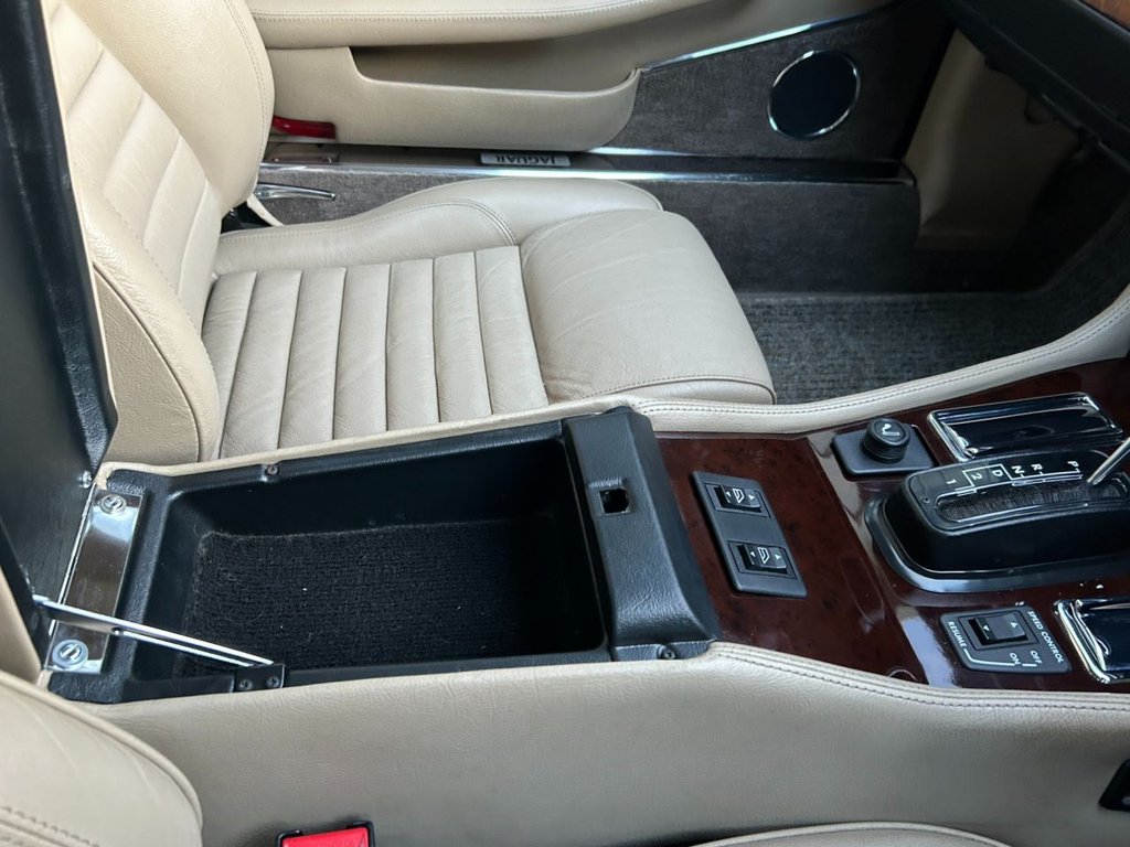 Used Jaguar XJS 1988 for sale - 76569940: Photo 27