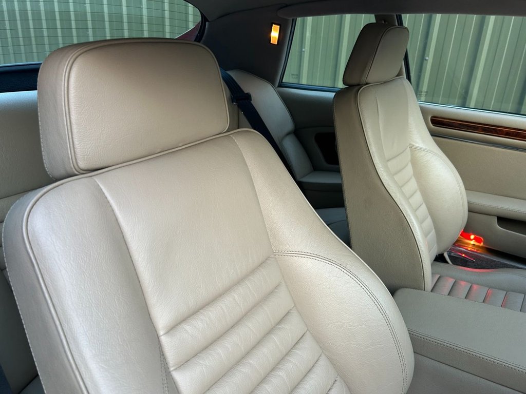 Used Jaguar XJS 1988 for sale - 76569940: Photo 35