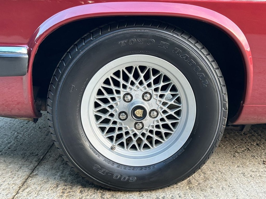 Used Jaguar XJS 1988 for sale - 76569940: Photo 6
