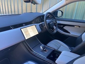 Used Land Rover Range Rover Evoque 2023 for sale - 78445060: Photo