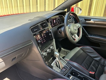 Used Volkswagen Golf 2018 for sale - 79506357: Photo