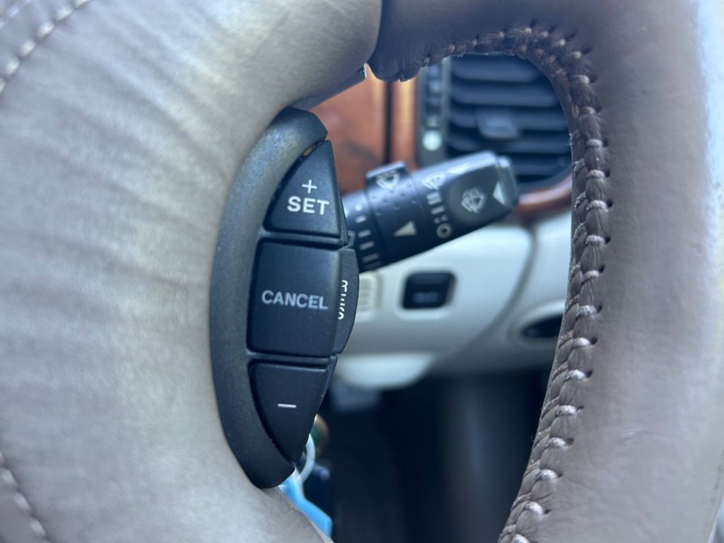 Used Jaguar XKR 2000 for sale - 76118611: Photo 35