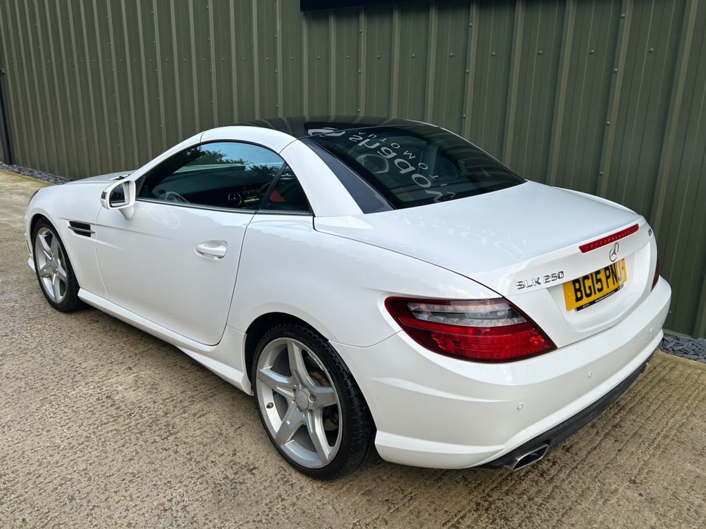 Used Mercedes-Benz SLK 2015 for sale - 77171806: Photo 11