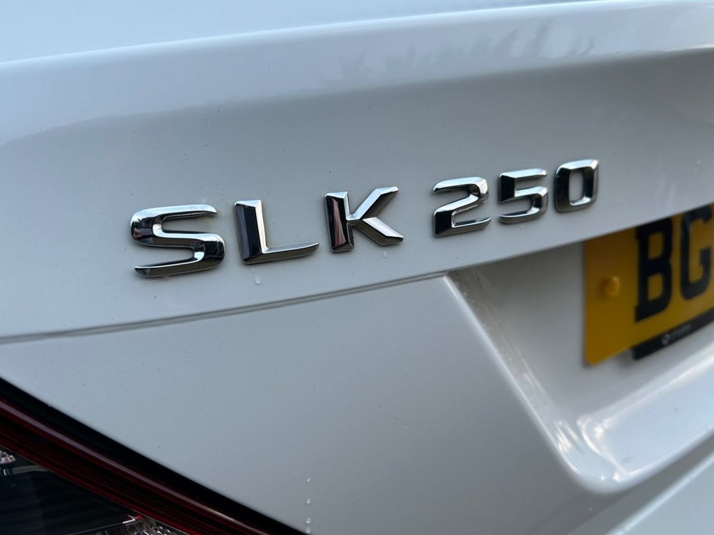 Used Mercedes-Benz SLK 2015 for sale - 77171806: Photo 15