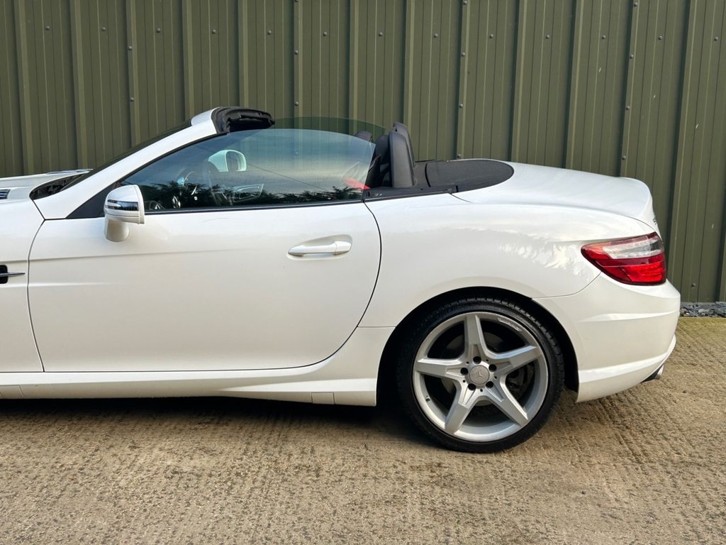 Used Mercedes-Benz SLK 2015 for sale - 77171806: Photo 31