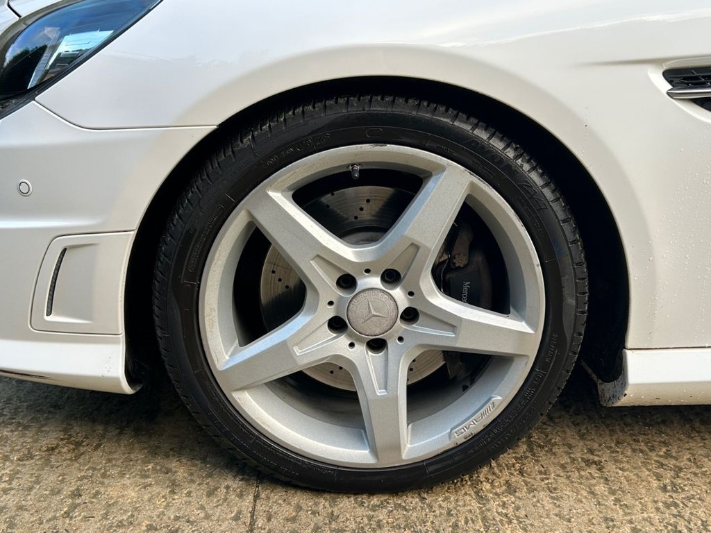 Used Mercedes-Benz SLK 2015 for sale - 77171806: Photo 33