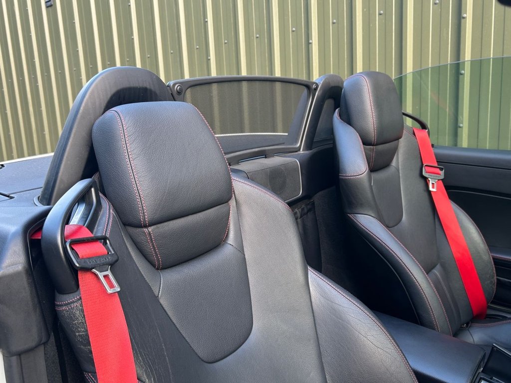 Used Mercedes-Benz SLK 2015 for sale - 77171806: Photo 4