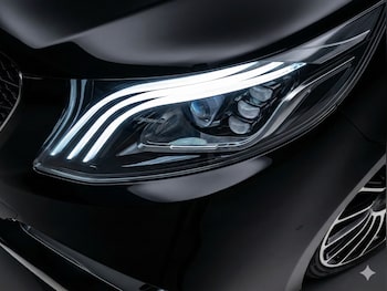 Used Mercedes-Benz Vito 2018 for sale - 77813412: Photo