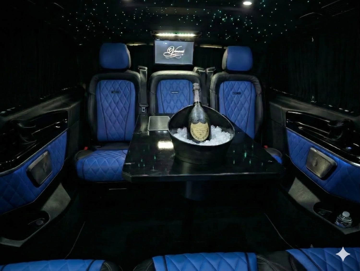 Used Mercedes-Benz Vito 2018 for sale - 77813412: Photo 8