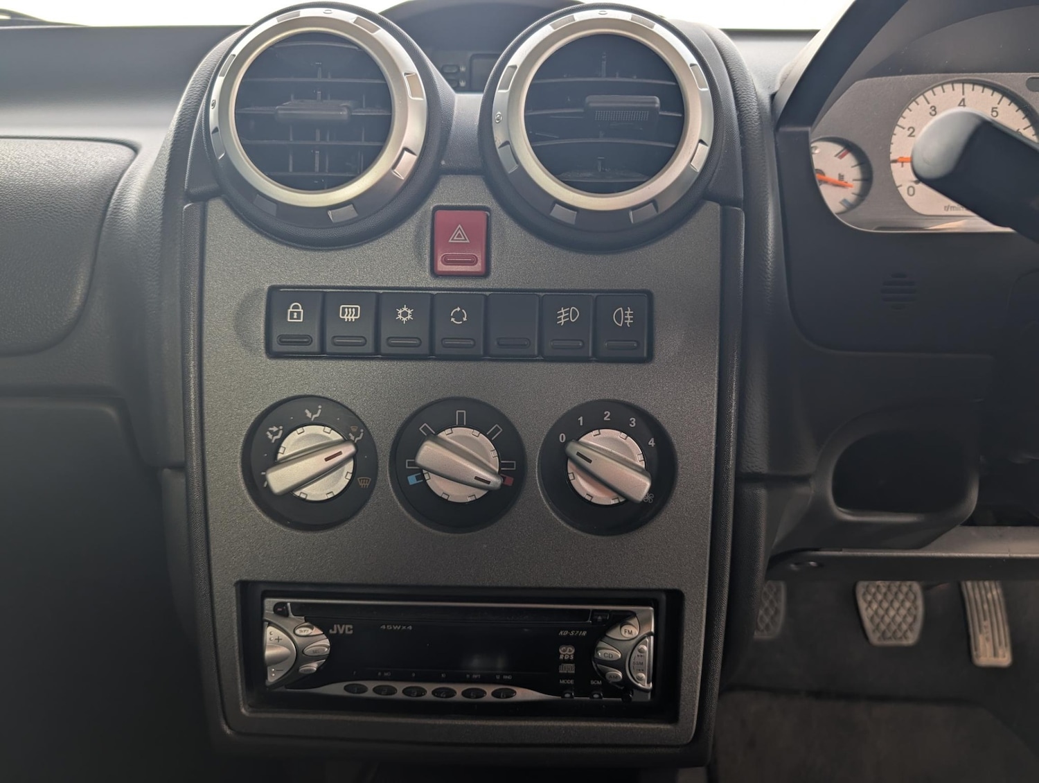 Used MG ZR 2005 for sale - 77730556: Photo 9