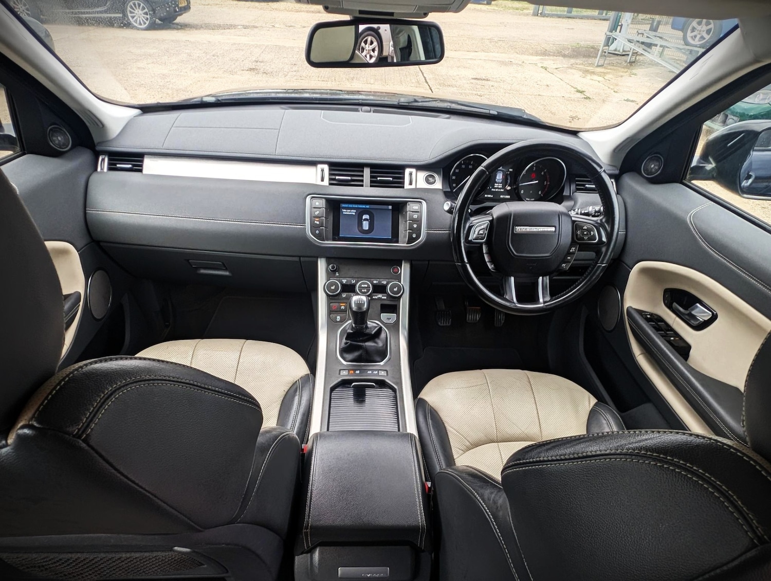 Used Land Rover Range Rover Evoque 2015 for sale - 77324529: Photo 10