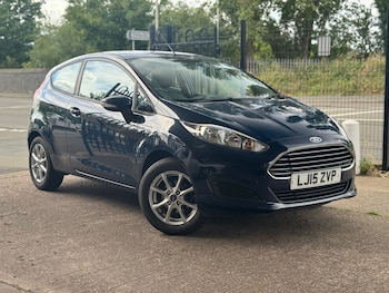 Used Ford Fiesta 2015 for sale - 79559885: Photo