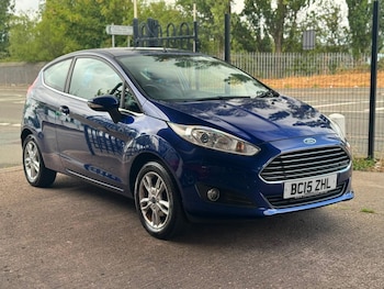 Used Ford Fiesta 2015 for sale - 79337633: Photo