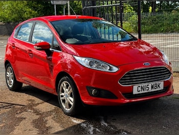 Used Ford Fiesta 2015 for sale - 79012752: Photo
