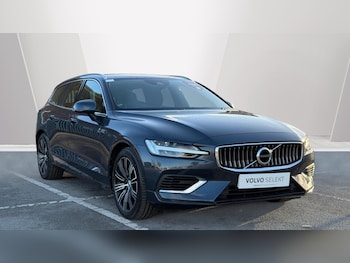 Used Volvo V60 2021 for sale - 77640013: Photo