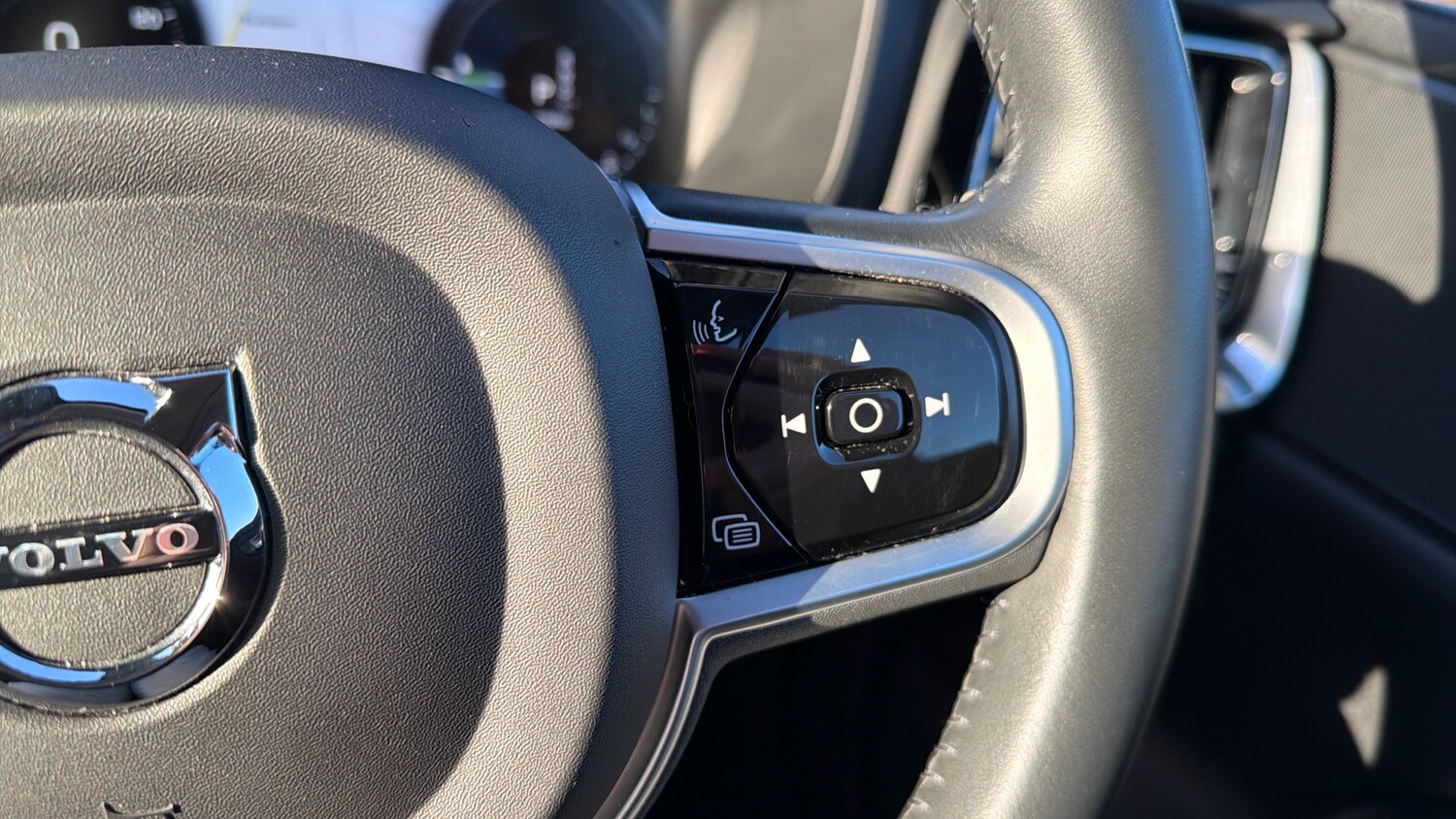 Used Volvo V60 2021 for sale - 77640013: Photo 21