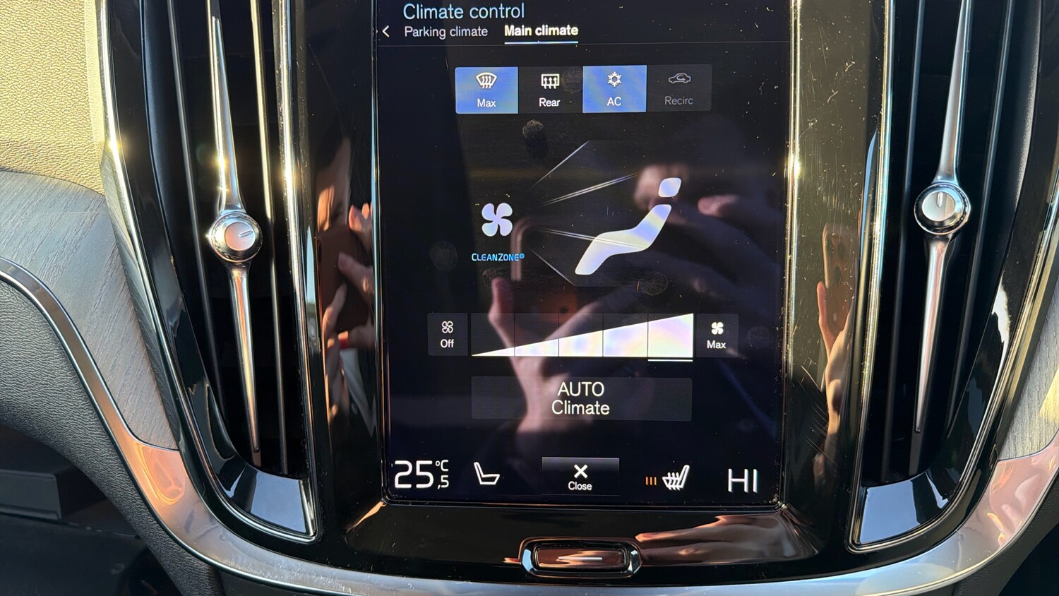 Used Volvo V60 2021 for sale - 77640013: Photo 36